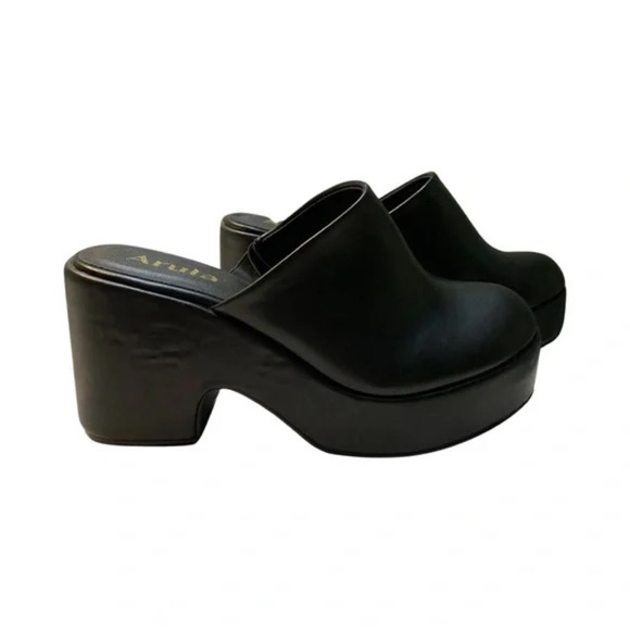 ARULA Black Mules & Clogs - Picture 1 of 3